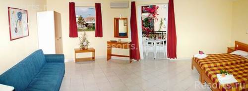 Karras Hotel 10